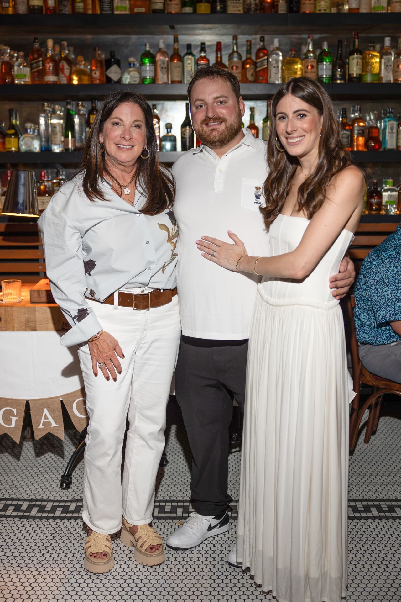 Emily & Jason — Frame 11